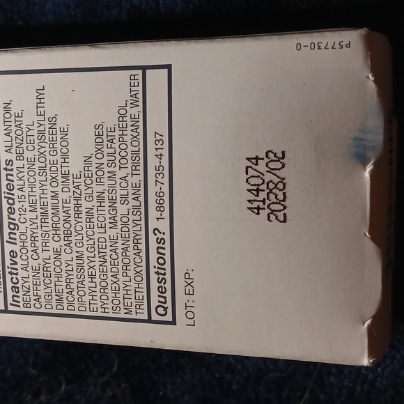 (3) CETAPHIL REDNESS PRONE FACE WASH, DAY Tinted SPF 40 & NIGHT MOISTURIZER - Picture 5 of 7